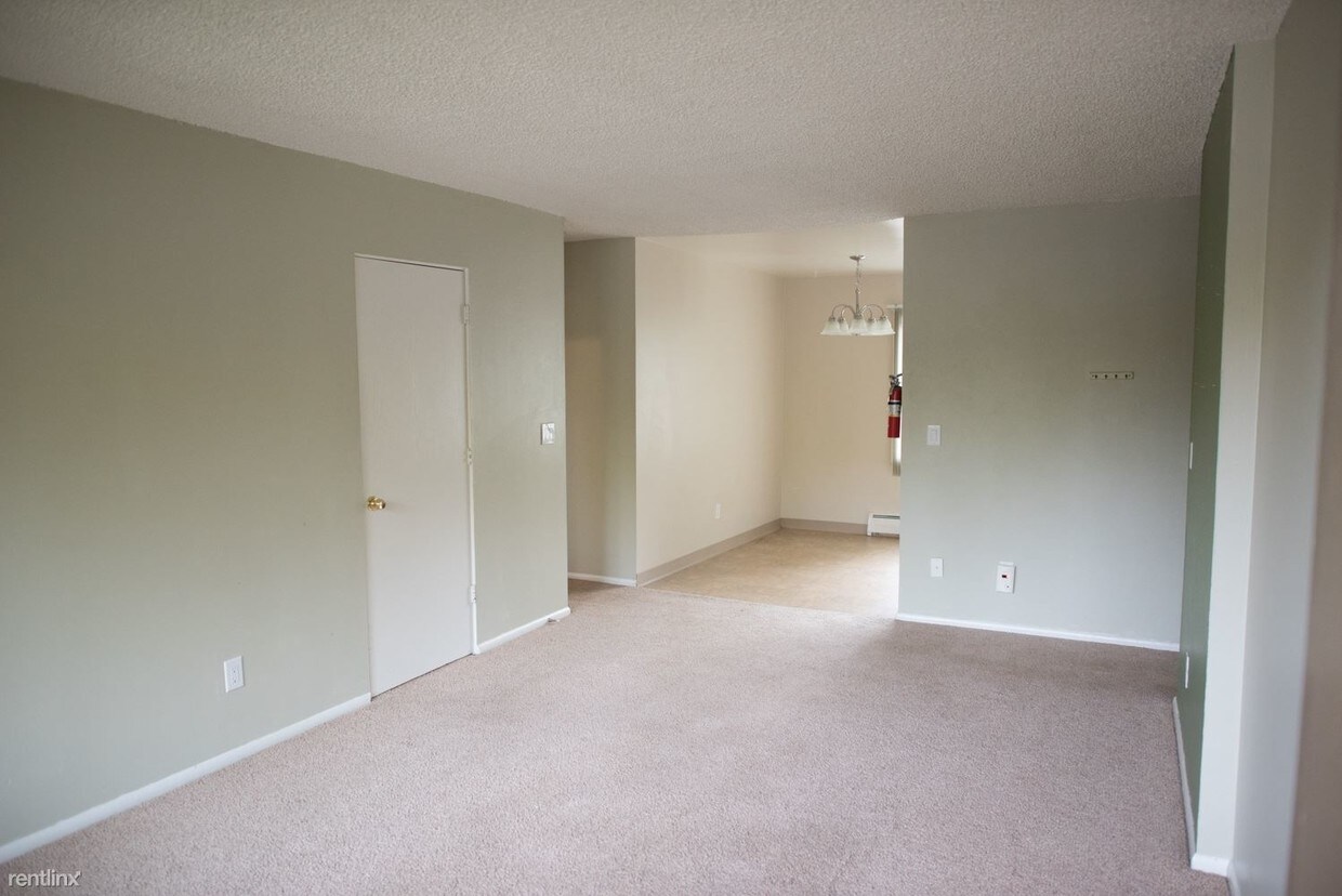 Foto principal - 1740 Beaver Pl