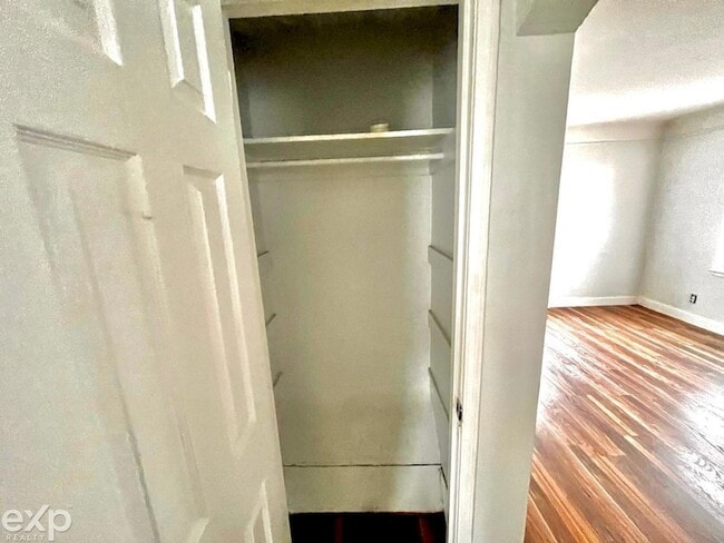 Building Photo - 19309 Avon Ave