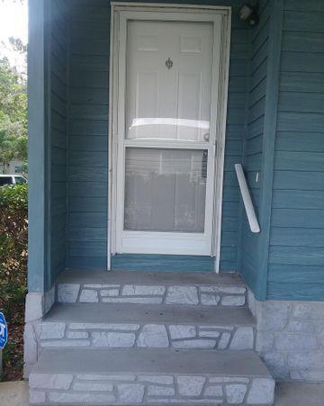 Foto del edificio - 1609 Ridge Dr