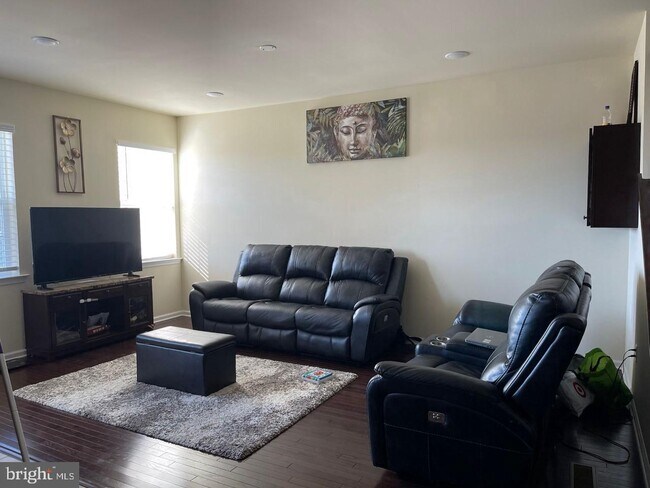 Foto del edificio - 3 Flagger Ln