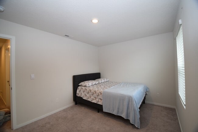 Foto del edificio - 935 N 19th Ave