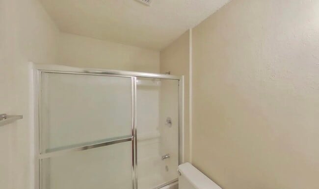 Building Photo - A Cozy Haven with Space to Breathe — 3 Bedrooms