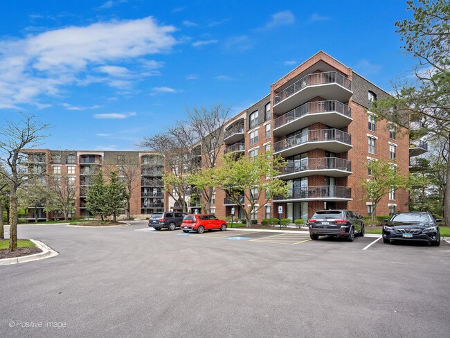 Building Photo - 509 Aurora Ave