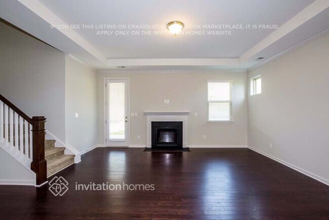 Building Photo - 11326 Cedarvale Farm Pkwy