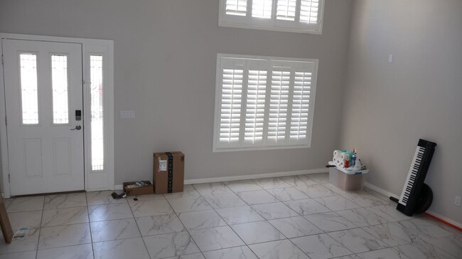 Foto del edificio - Nice 5 Bedroom House for rent in SW