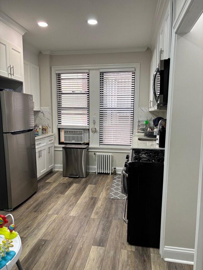 Foto del edificio - 2415 41st St