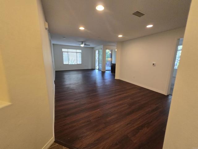 Foto del edificio - 8233 Station Village Ln