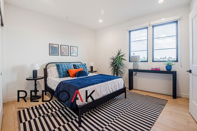 Foto del edificio - 1333 Orange Grove Ave