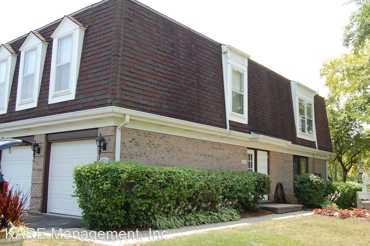 803 Garfield Ave, Libertyville, IL 60048 House Rental in Libertyville