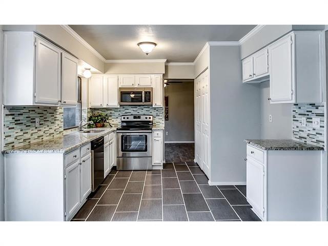 Foto del edificio - 5220 Timber Creek Rd