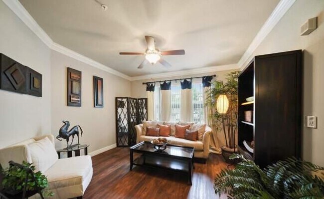 Building Photo - 1 bedroom in Conroe TX 77304