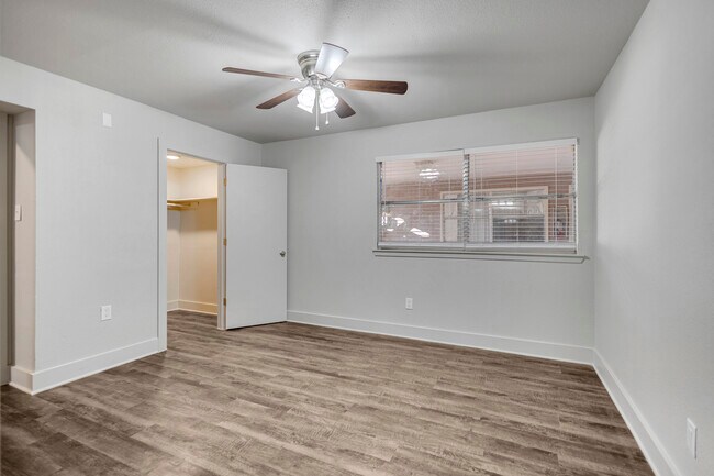 Foto del edificio - Welcome to Oxford Pointe Apartments – Comfortable Living with a Country Charm in Tyler, TX