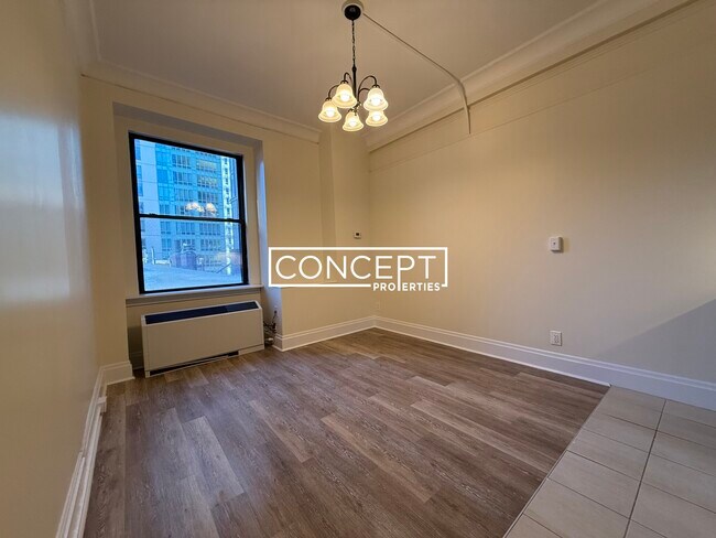 Building Photo - 62 Boylston St