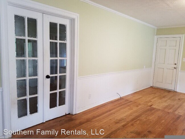 Foto del edificio - 2 br, 1 bath House - 1005 Woodrow Ave
