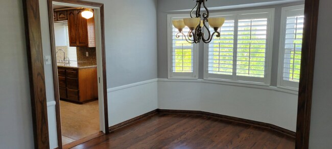 Foto del edificio - 1021 W Teresa St