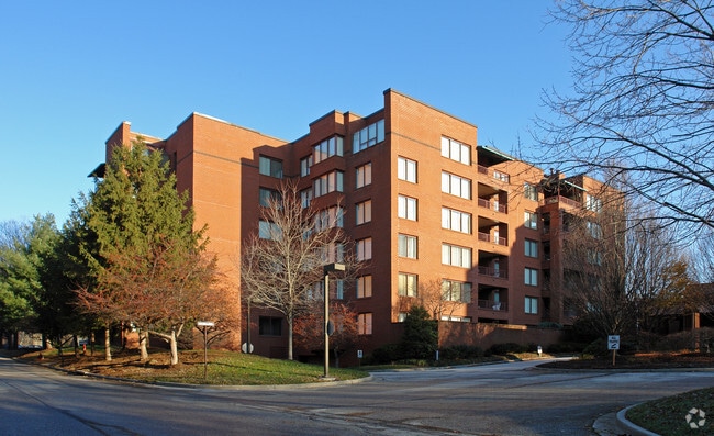 Building Photo - Annen Woods Condominiums