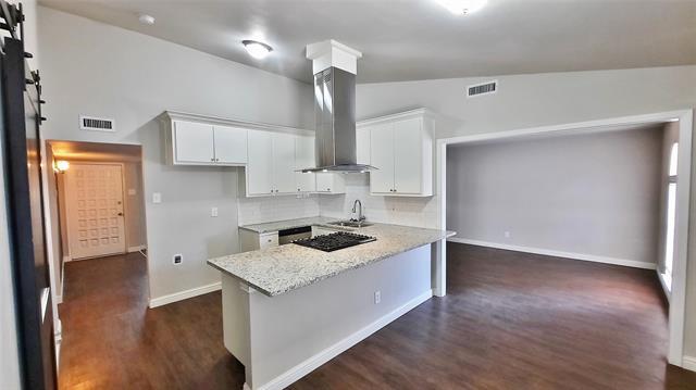 Building Photo - 1320 Iris Ln