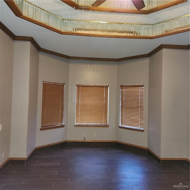 Foto del edificio - 2509 Whitewing Ave