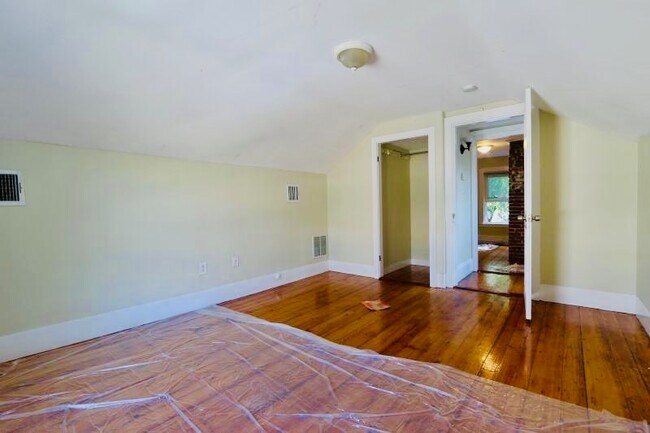Foto del edificio - 72 Alleghany St