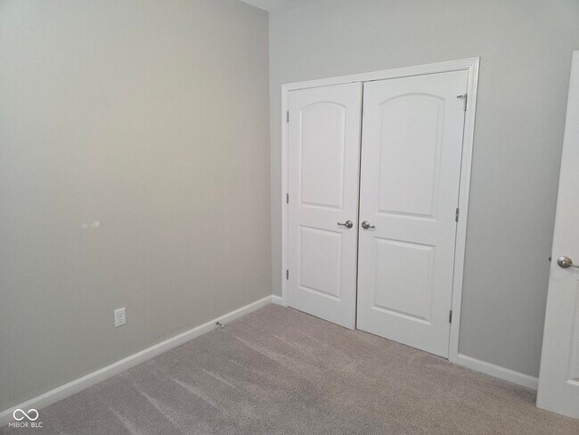 Building Photo - 1622 Capra Ct