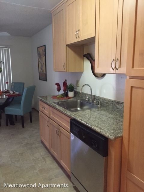 Building Photo - Meadowood Apartments