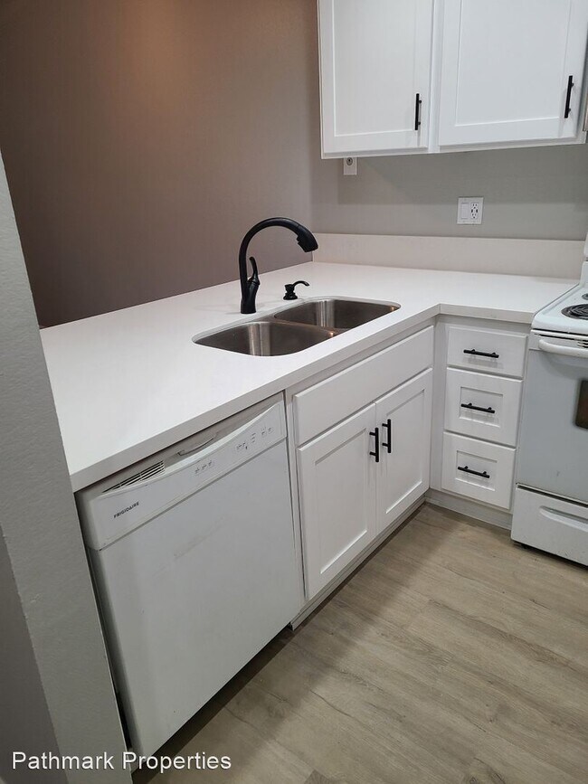 Foto del edificio - 1 br, 1 bath House - 1120 Eureka St #7