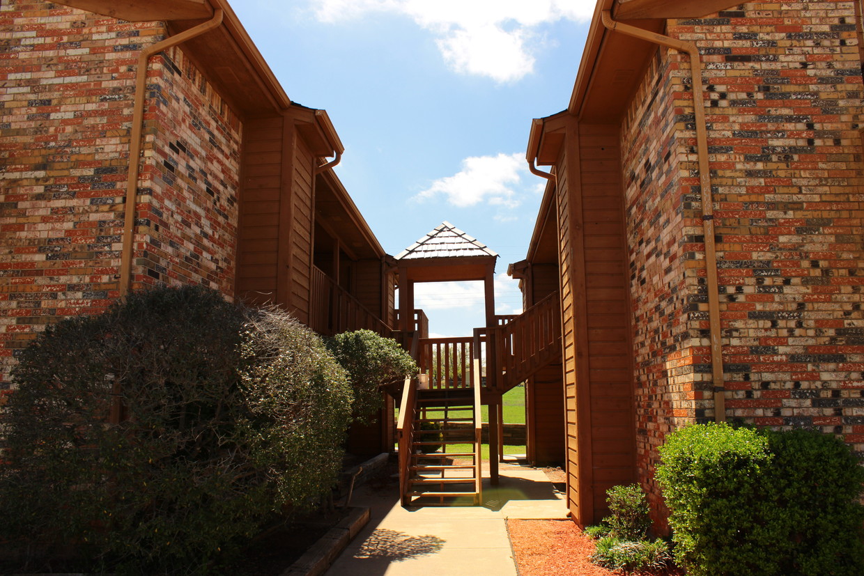 Foto principal - Crystal Pointe