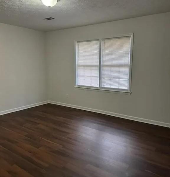 Building Photo - 1436 Forest Villa Dr NW