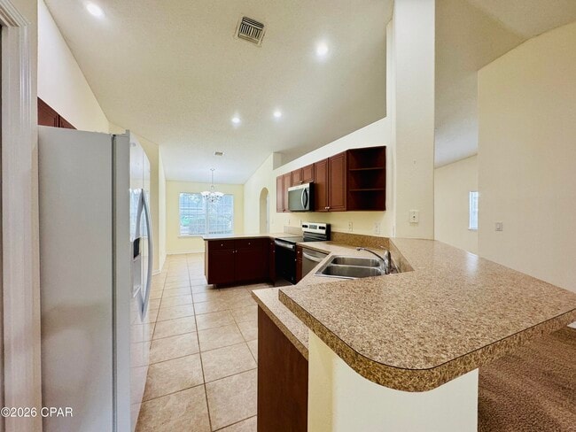 Building Photo - 409 Bainbridge St