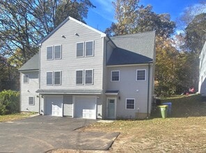 Building Photo - 1646 Highland Ave