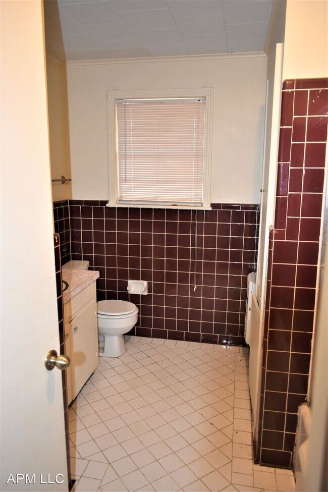 Foto del edificio - 4 br, 2 bath House - 200 Woodlawn Dr