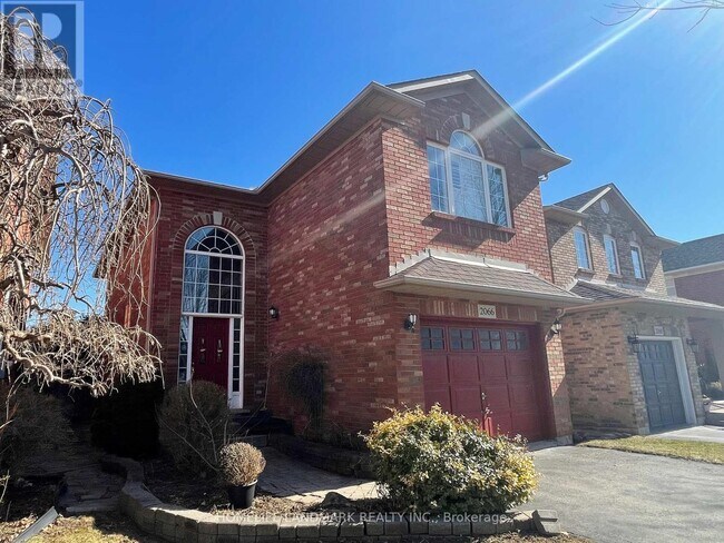 Photo du bâtiment - 2066 Shady Glen Rd