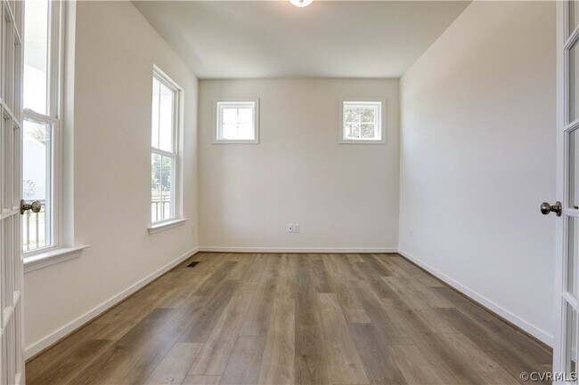 Foto del edificio - 10205 Carsten Ln