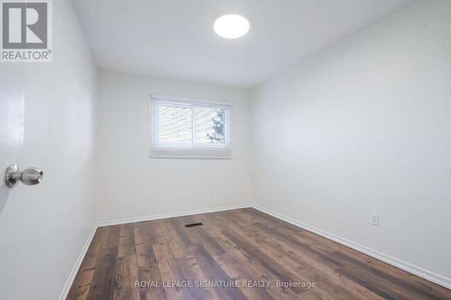 Photo du bâtiment - 796 Thistle Down Ct