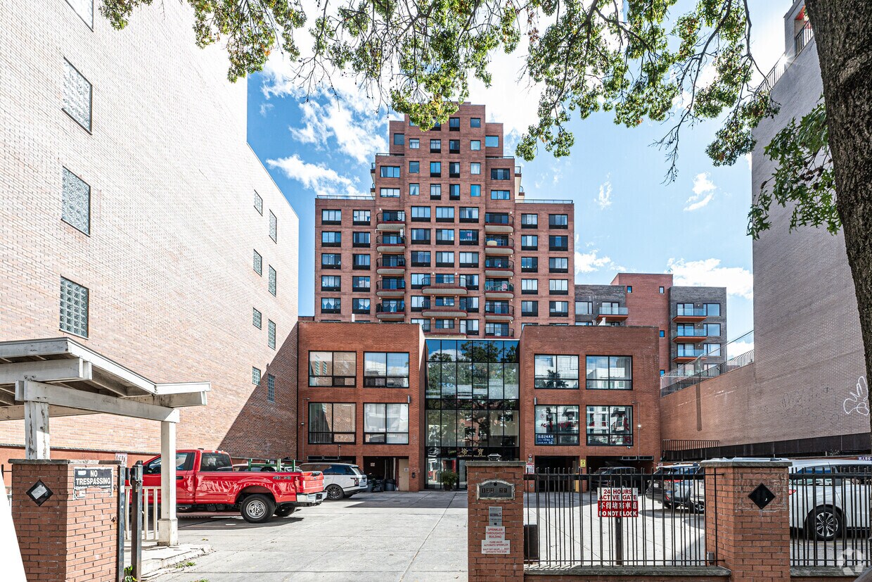 Building Entrance - 13228 41st Ave