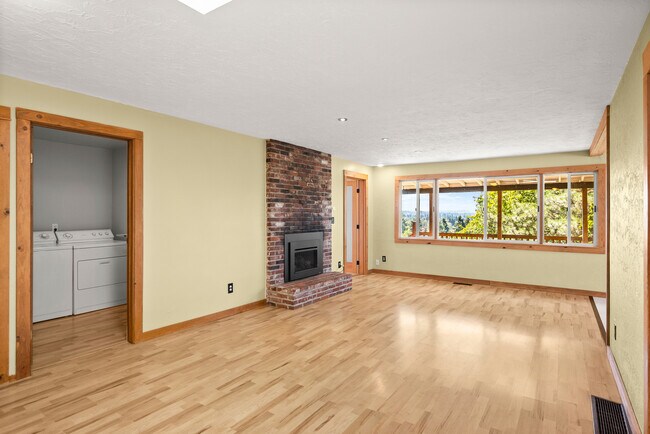 Foto del edificio - 5034 SE Flavel Dr