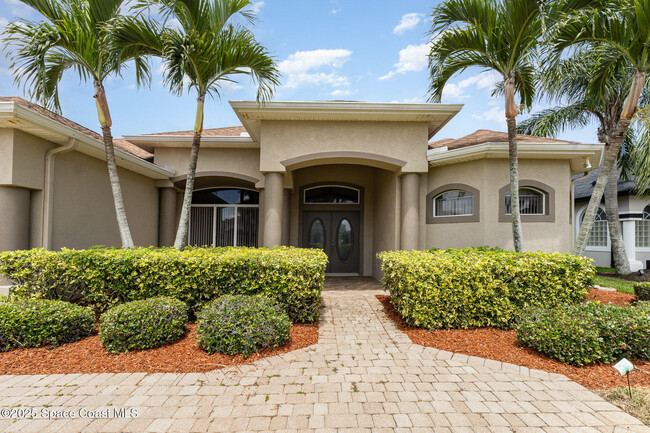 Building Photo - 3641 Gatlin Dr