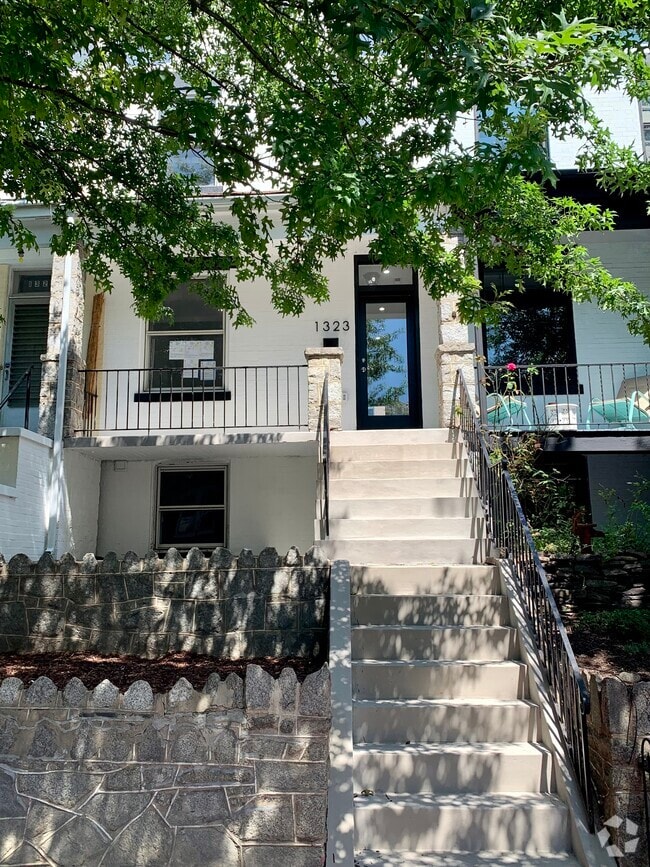 Building Photo - 1323 Florida Ave NW