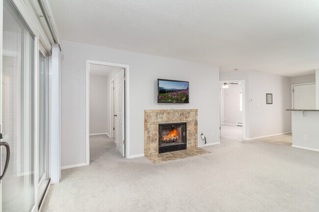 Living room - 3535 28th St