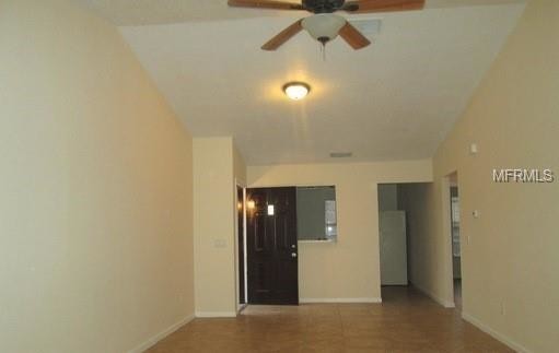 Building Photo - 8 Sandalwood Ct