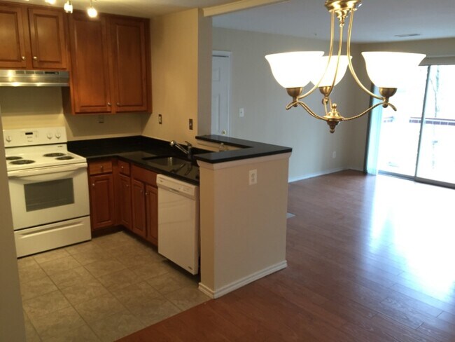 Building Photo - 18502 Boysenberry Dr