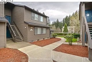 Building Photo - 9585 SW 146th Terrace