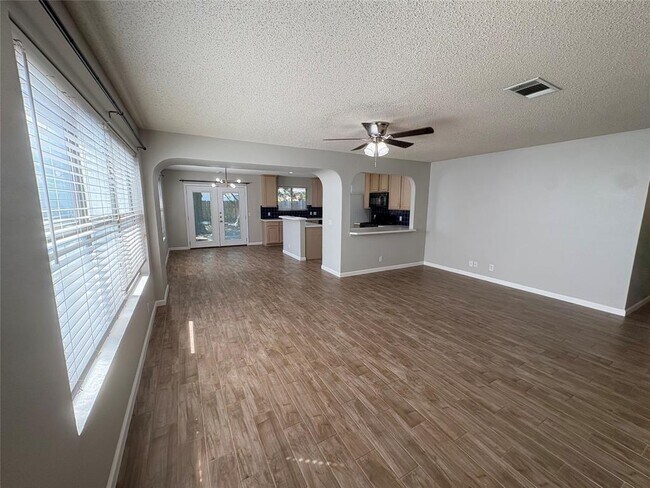 Foto del edificio - 9617 Copper Creek Dr
