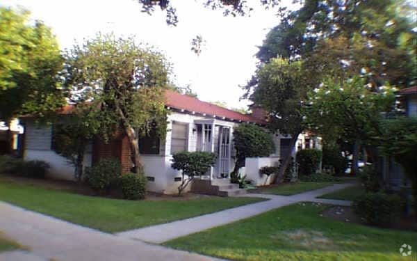 Foto del edificio - 1801 Huntington Dr