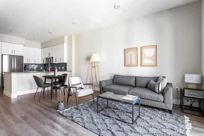 Building Photo - 441 El Camino Real