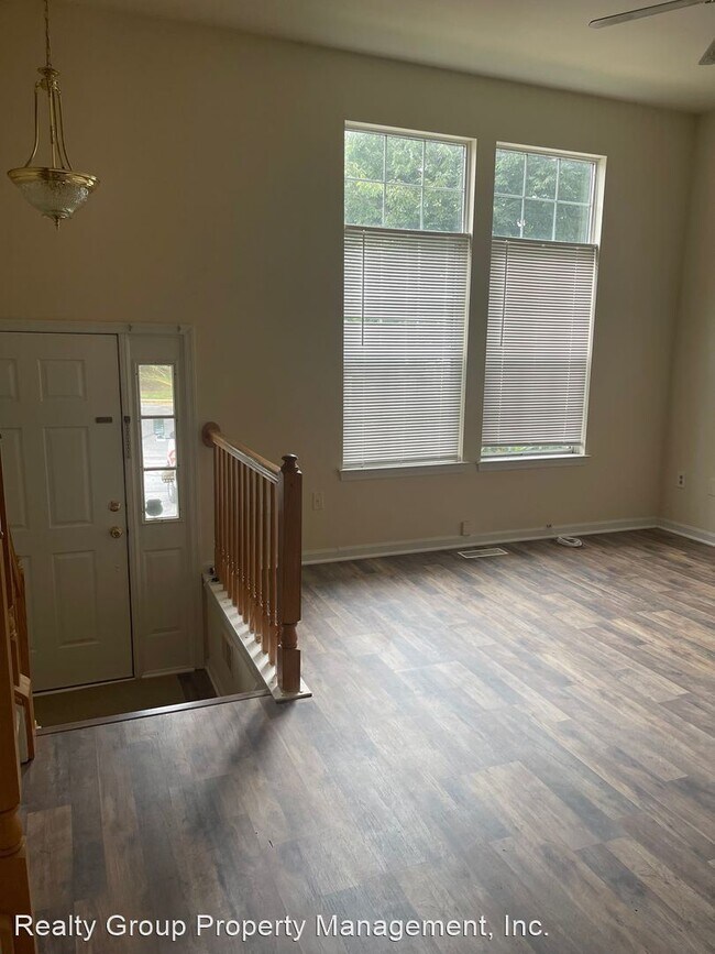 Foto del edificio - 3 br, 3.5 bath House - 14137 FURLONG WAY