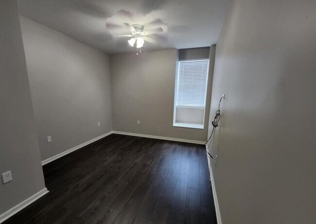 Foto del edificio - 4405 Turnworth Arch