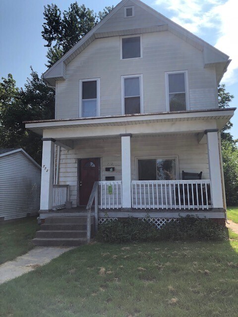 Primary Photo - 772 Judson St