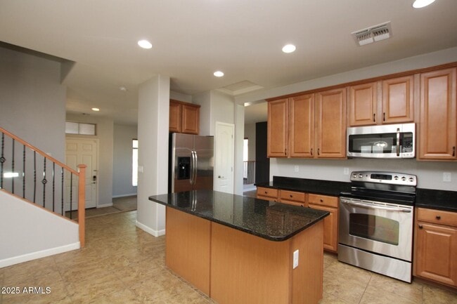 Building Photo - 1161 E Furness Dr