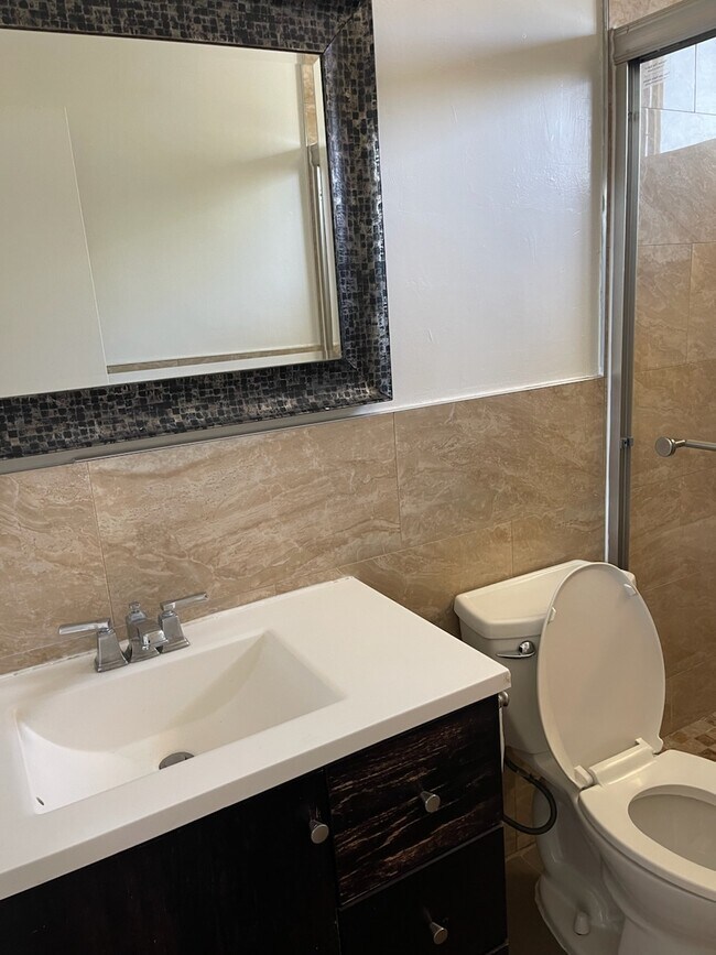 Foto del edificio - 6116 Cashio St